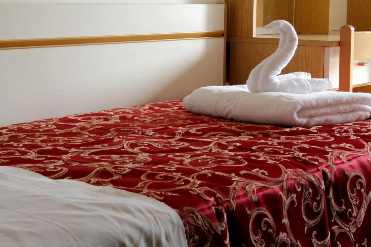Hotel Clara Ριτσόνε Εξωτερικό φωτογραφία