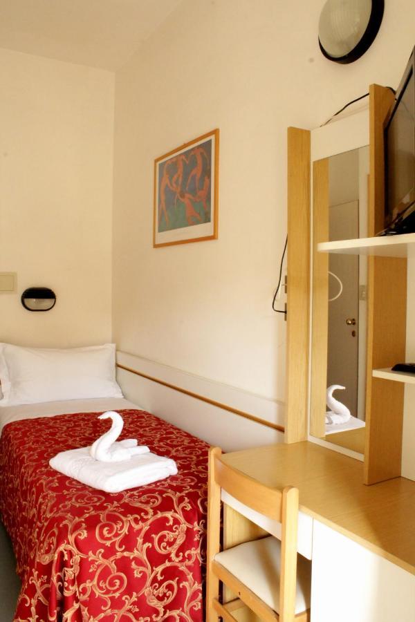 Hotel Clara Ριτσόνε Εξωτερικό φωτογραφία