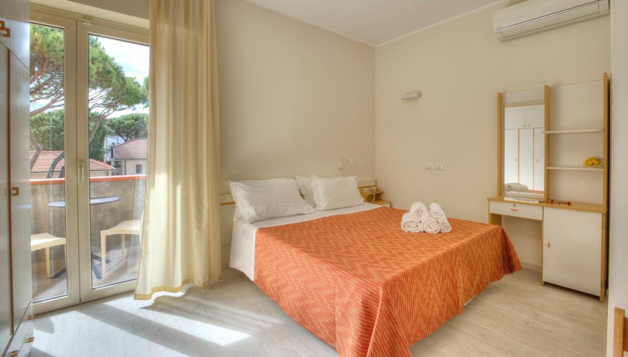 Hotel Clara Ριτσόνε Εξωτερικό φωτογραφία