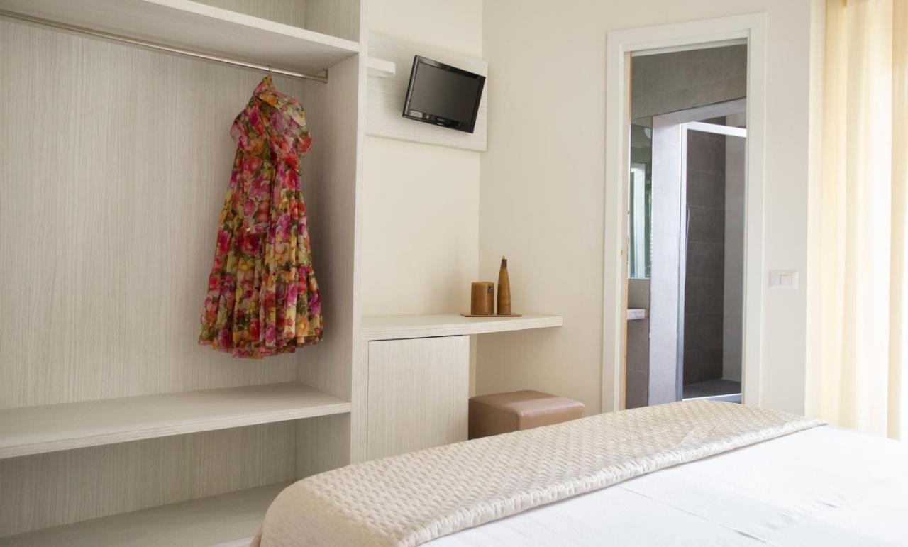 Hotel Clara Ριτσόνε Εξωτερικό φωτογραφία