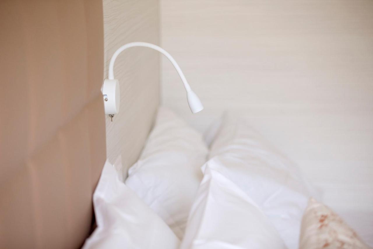 Hotel Clara Ριτσόνε Εξωτερικό φωτογραφία