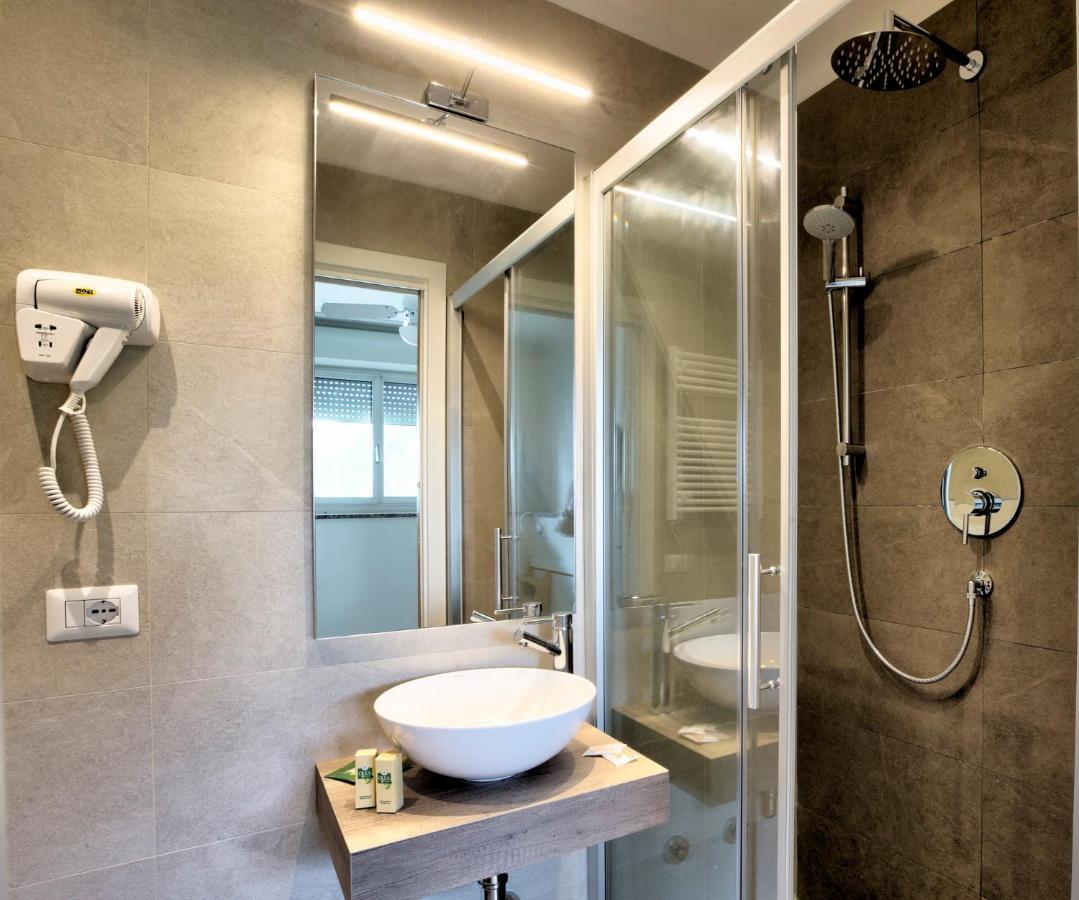 Hotel Clara Ριτσόνε Εξωτερικό φωτογραφία
